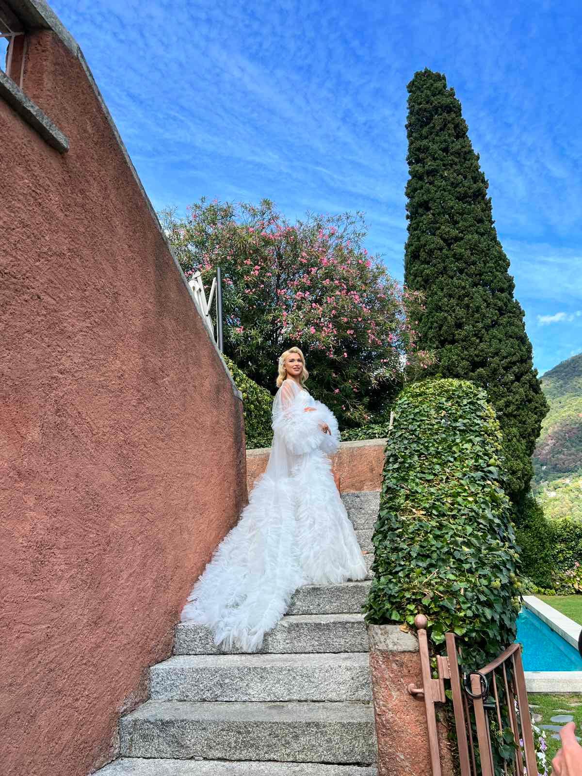 5 Reasons Why a Robe is a Must-Have for Every Bride - voirbride