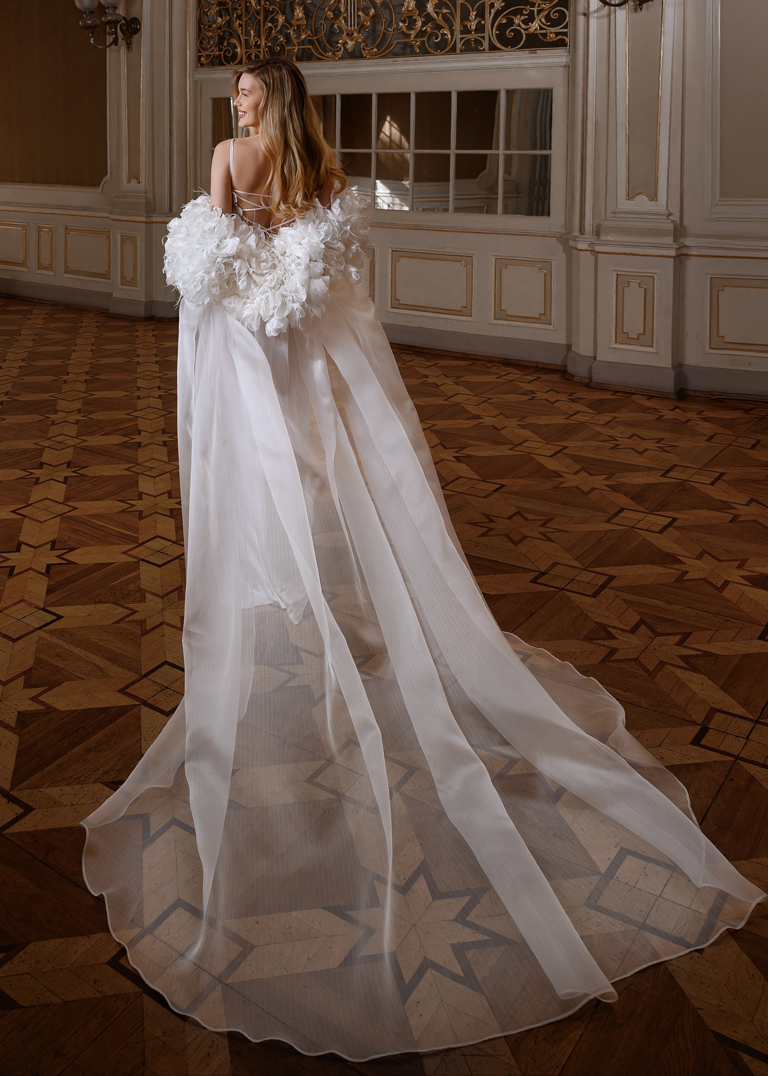 Valerie Bridal Cape