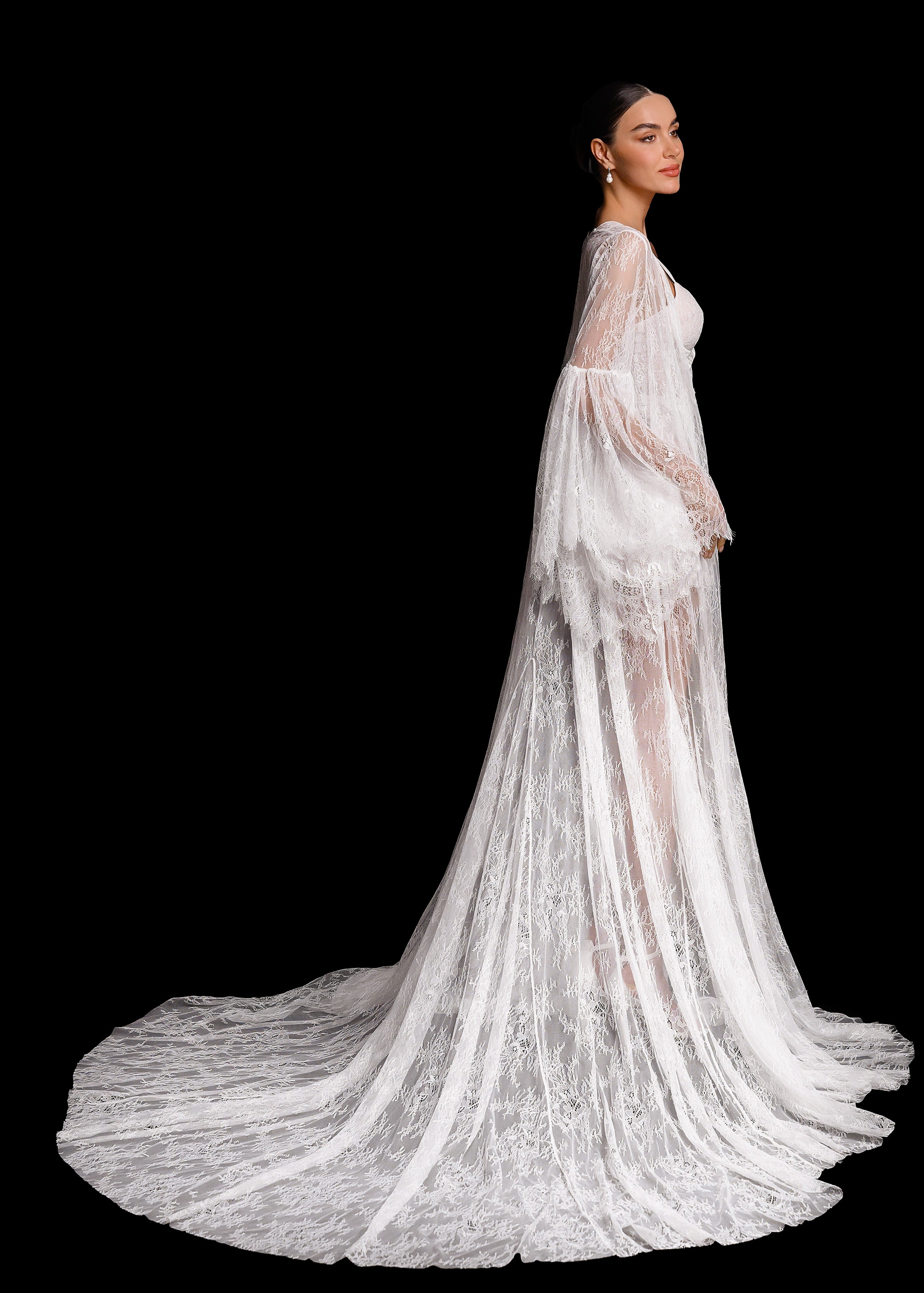 Lavina Bridal robe