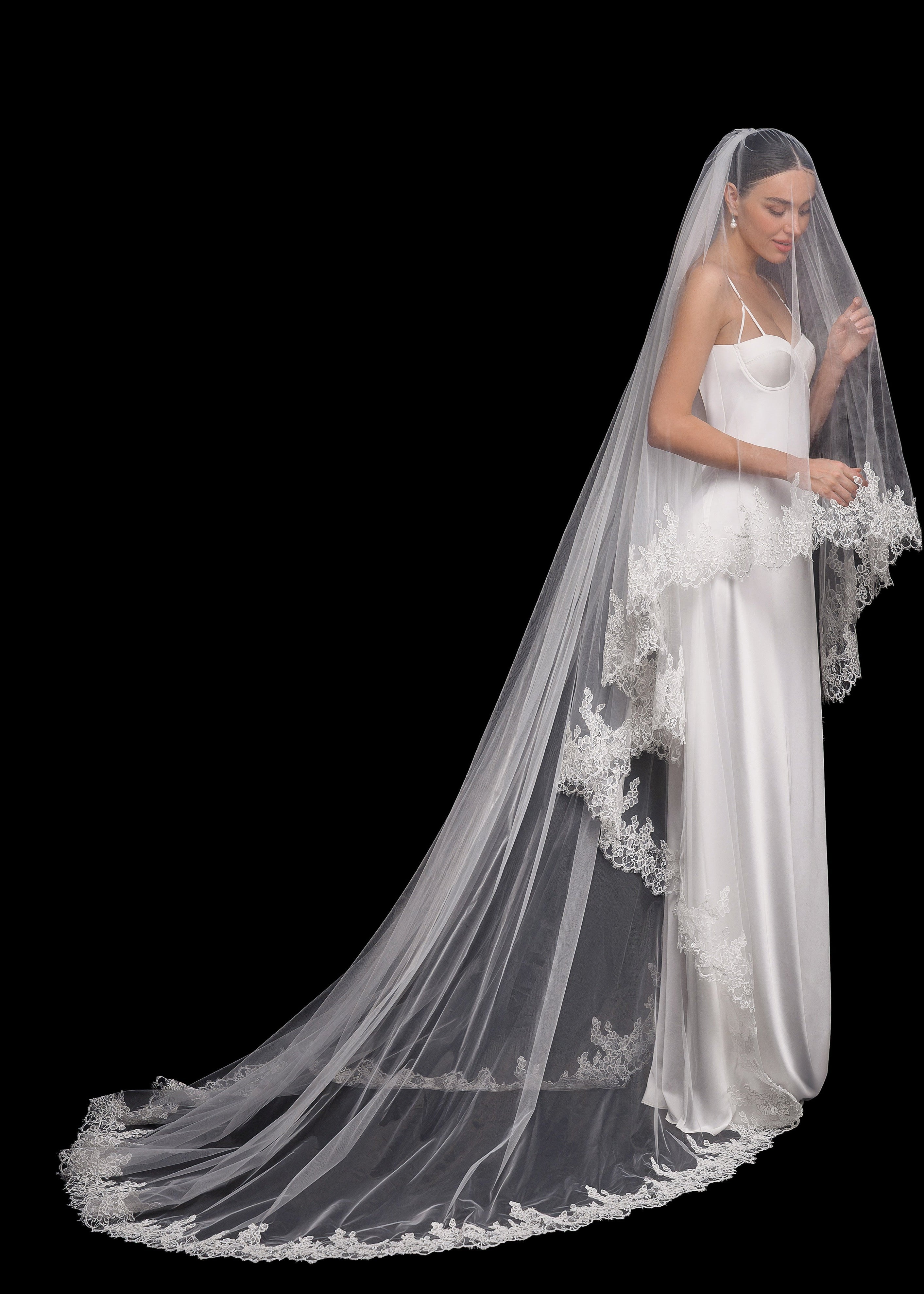 Veil Madonna