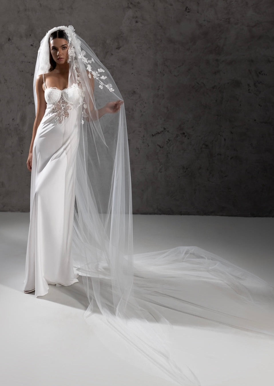 Veil Sample Cecil