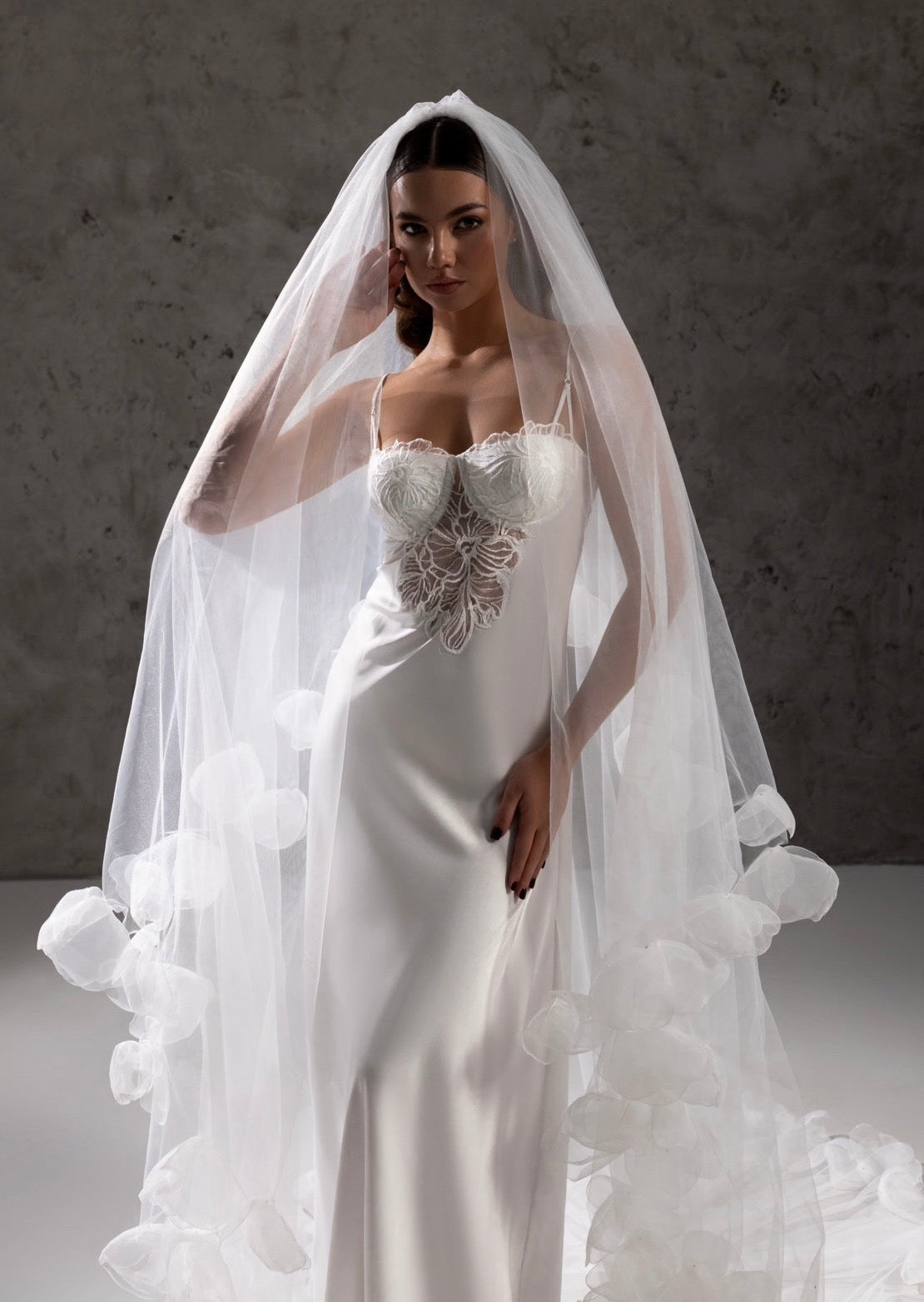 Veil Sample Alice
