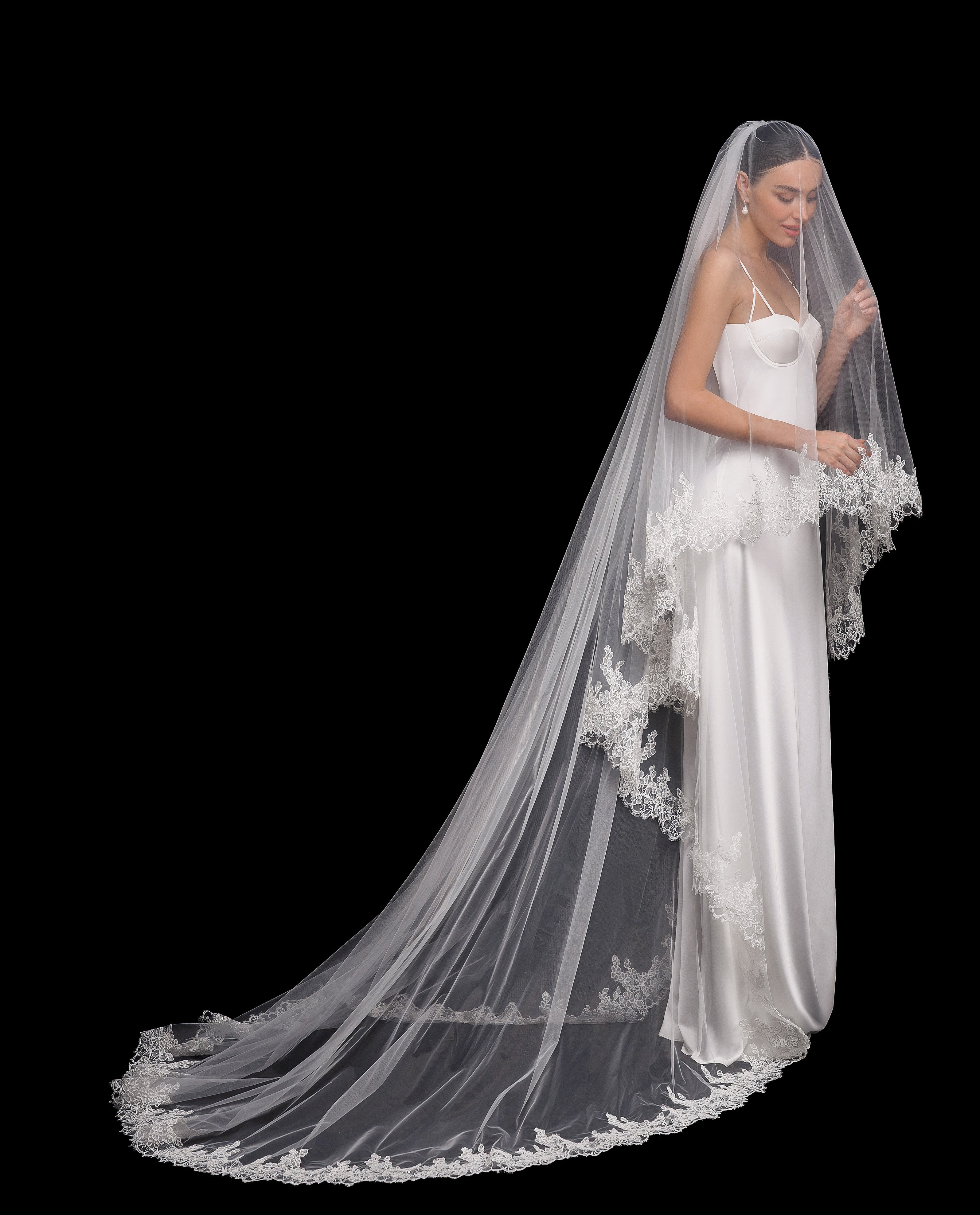 Veil Madonna